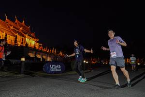 BIB: 300, 4115
                            <button type="button" onclick="openModal(22292921)" class="btn btn-primary btn-sm float-right btn-popup" data-toggle="modal" data-target=".modal-high-quality">
                        <i class="fas fa-shopping-cart"></i> Add to Cart
                    </button>
                                            <button type="button" onclick="isThisMe(22292921, true)" class="btn btn-success btn-sm float-right btn-popup btn-isme hidden" data-toggle="tooltip" data-placement="bottom" title="นี่คือรูปของคุณใช่ไหม คลิกที่นี่เพื่อเอาเข้าอัลบั้ม">
                        <i class="fas fa-plus"></i> Add to album
                    </button>
                    <button type="button" onclick="isThisMe(22292921, false)" class="btn btn-warning btn-sm float-right btn-popup btn-isnotme hidden">
                        <i class="fas fa-ban"></i> Remove from album
                    </button>